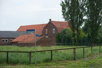 ADL_030676